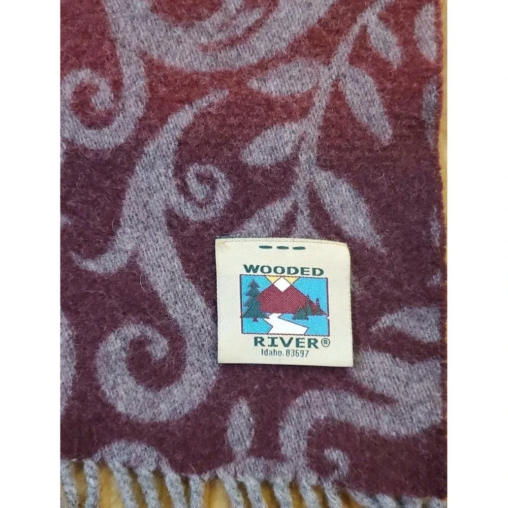 2 Wooded River Renaissance‎ Swirl Throw Blanket 56